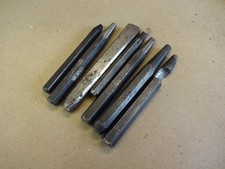 Rivet riveting snaps