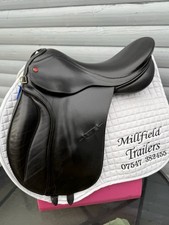 17 Inch Black Albion Selecta Medium Wide General Purpose Saddle
