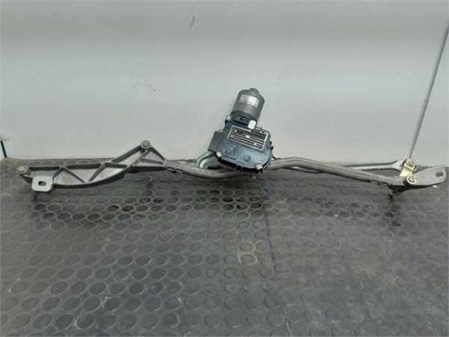 A2118200442 front windscreen