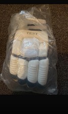 Newbery cricket batting gloves - batting,