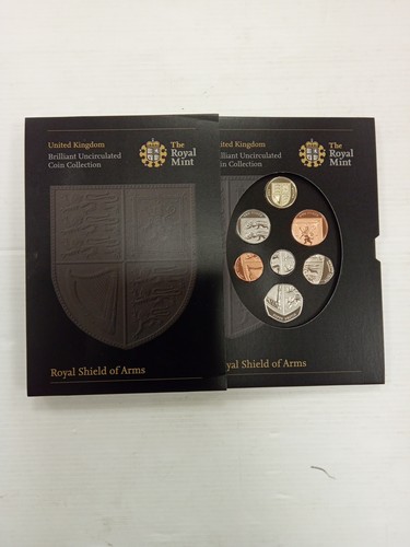 Royal shield arms - royal, of