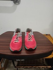 Women's Puma Faas 300 Sz 9