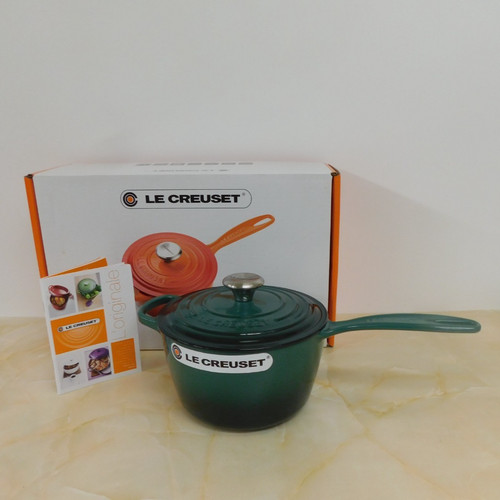 Creuset signature cast iron - signature,