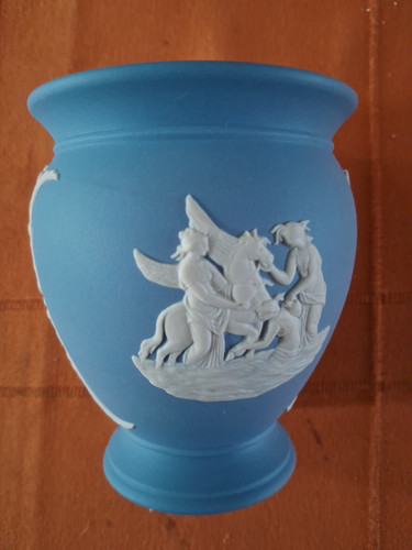 Wedgwood blue jasperware - wedgwood,