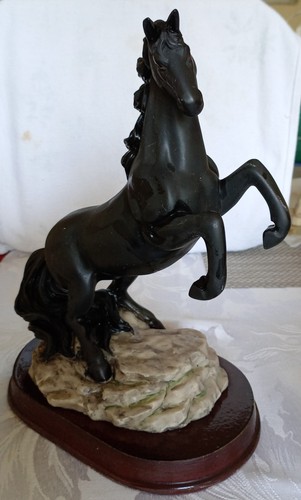 Beautiful lucky horse - beautiful, statue
