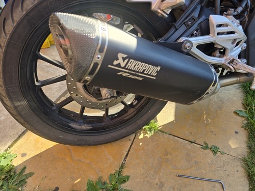 Genuine yamaha yzf r125 - yamaha,