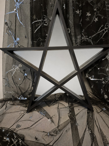 Black framed pentagram - , mirror