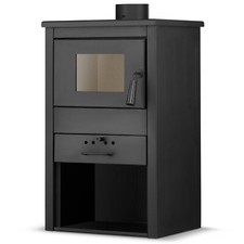 Freestanding Stove with a Maximum Power of 9 kW