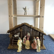 Vintage Nativity Set 11
