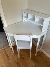 Kids Corner Desk and Chair Set with Chair and Hutch White
