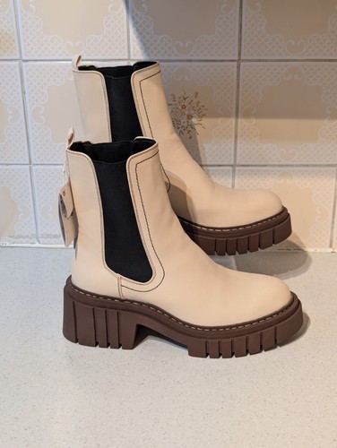 Stradivarius chelsea boots - stradivarius,