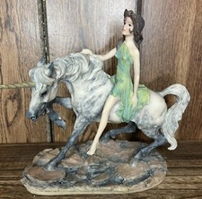 VTG Unicorn & Maiden