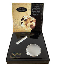 Vintage Stratton Silver Metal