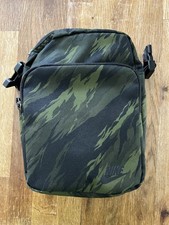Nike Unisex Camouflage Green Heritage Crossbody Belt  