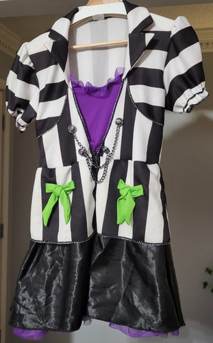 Spirit halloween beetlejuice - halloween,
