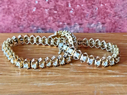 Superb 14ct yellow - superb,