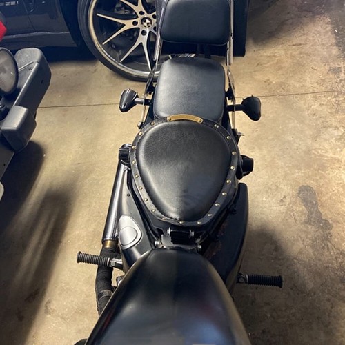 Black motorcycle spring solo - spring,