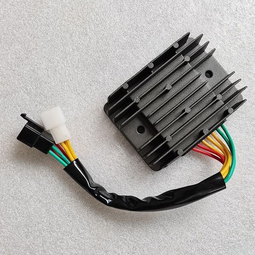 Voltage regulator rectifier - regulator,