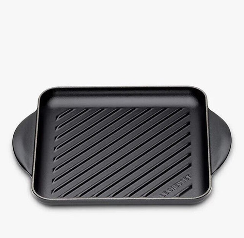 Creuset essentials cast - creuset,