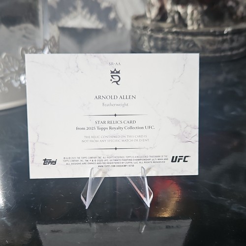 Topps royalty ufc - royalty, arnold
