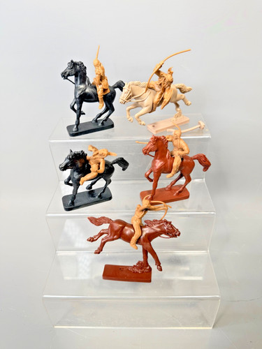 Indian warriors mounted 32 - mounted, 1/32