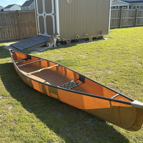 Wenonah kevlar canoe - kevlar, made