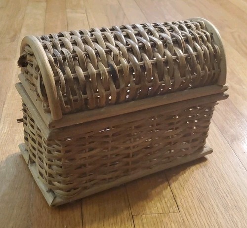 Vintage wicker rattan small - vintage,