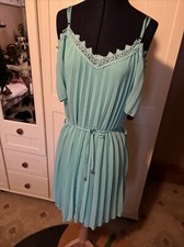 Italian Boutique Cold Shoulder Dress Size 12 Green Chiffon Pleated Lace Trim