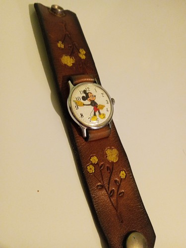 Vintage mickey mouse - vintage, watch