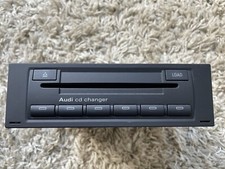 AUDI A4 CD Autochanger Genuine Equipment  8E0 035 111 D