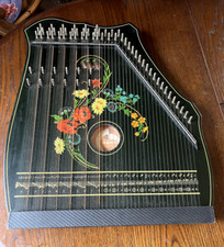 Vintage Musima 72 String Zither Autoharp