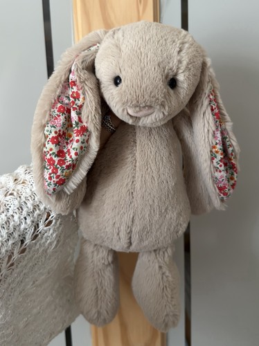 Jellycat medium blossom - jellycat,