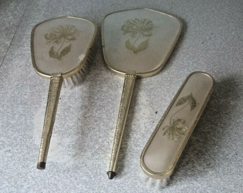 Vintage vanity dressing - vanity,