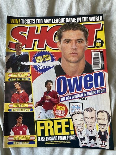 Shoot football magazine world - shoot,