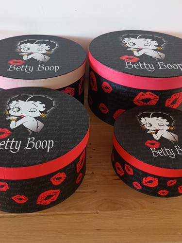 Set betty boop round - of,