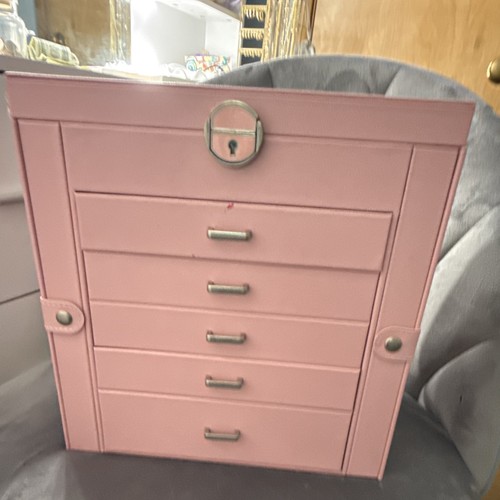 Lockable pink faux leather - faux,