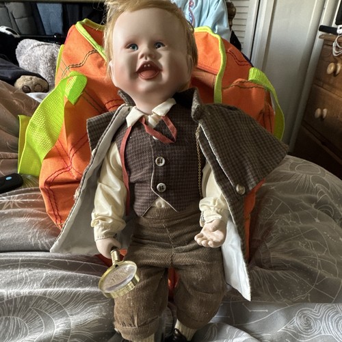 Ashton drake porcelain doll - ashton,