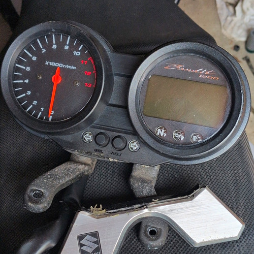Suzuki bandit gsf - suzuki,
