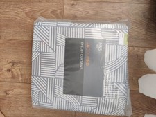 Marks & Spencer Jacquard