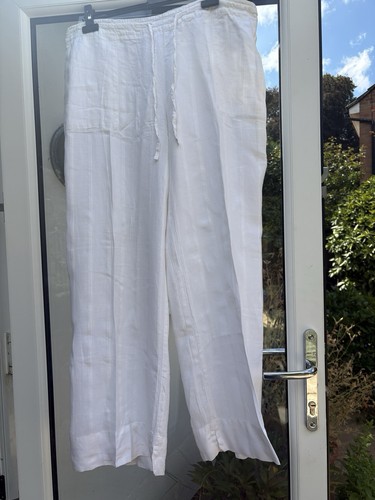 Lovely pair oska white - lovely,