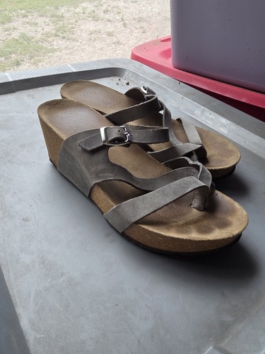 Bio gold sandals size - bio,