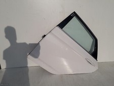 2013 HYUNDAI I-40 DOOR BROKEN REAR ESTATE LEFT