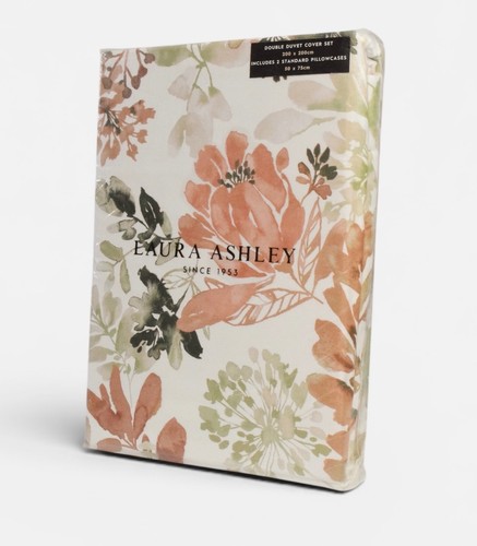 Laura ashley lewcombe - ashley,