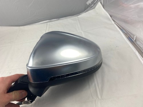 Genuine audi f5 - genuine,