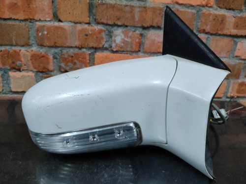 Nissan elgrand e51 side door - side,