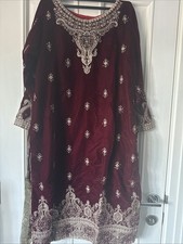 This Is 2 Piece Women Ethnic Dress Pakistani Party Wear In Velvet Material