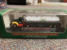 Hess Miniature Mini 2004