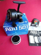 A SUPERB POSSIBLY UNUSED BOXED ABU 501 CLOSED FACE MATCH REEL + SPARE SPOOL