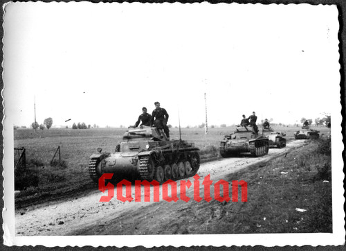I13 ww2 original photo - photo, of