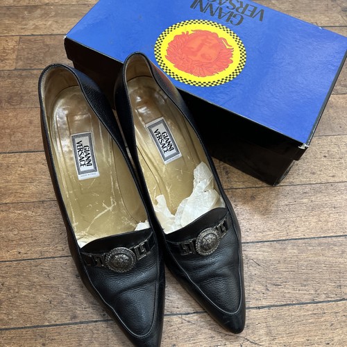 Fabulous authentic gianni - fabulous,